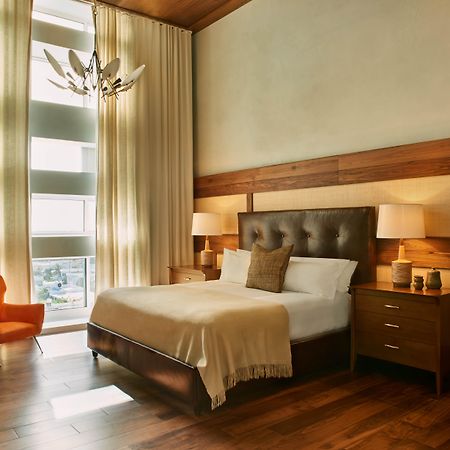 Nautilus Sonesta Miami Beach Exterior foto A bedroom at the Four Seasons Hotel