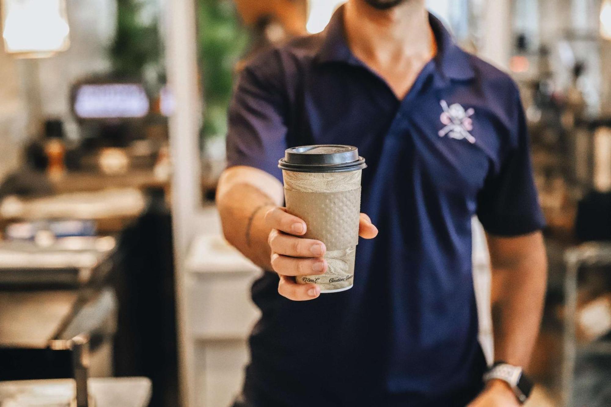 Nautilus Sonesta Miami Beach Exterior foto A barista serving a coffee