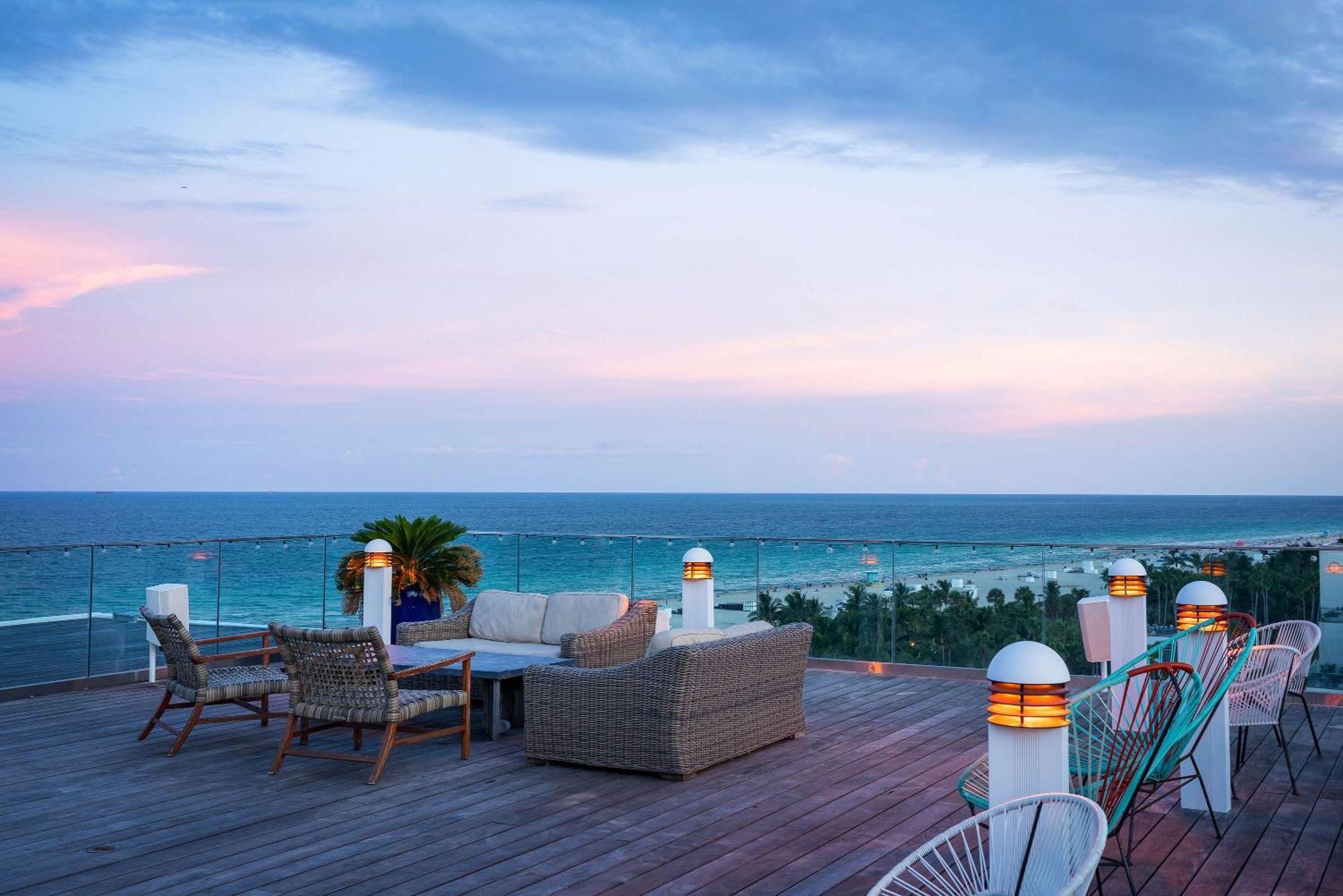 Nautilus Sonesta Miami Beach Exterior foto View from the rooftop